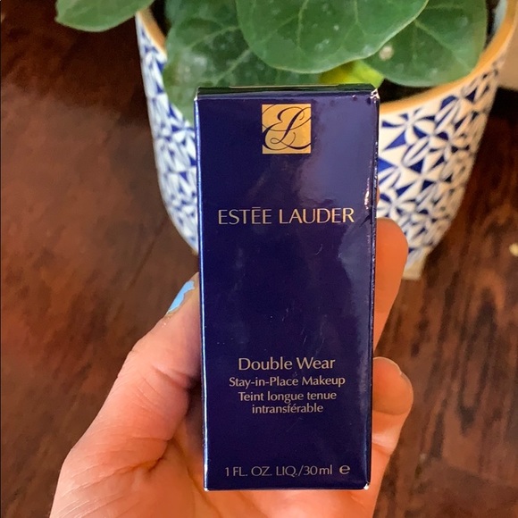 Estee Lauder Other - Estée Lauder double wear 1N1 foundation brand new